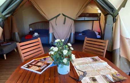 Camping Dordogne avec location lodge 2 chambres